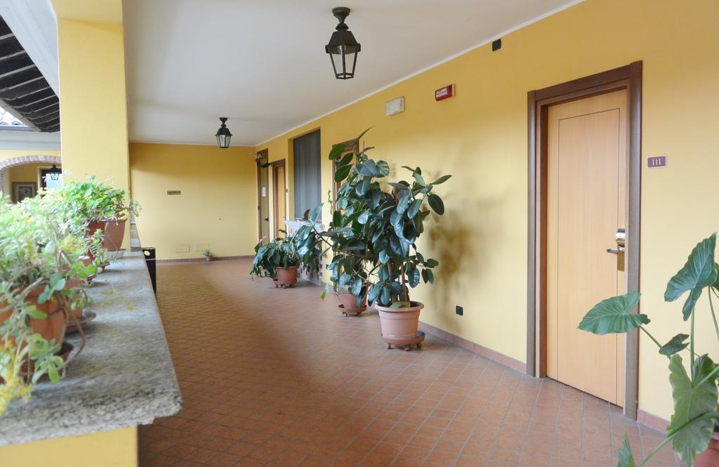 Hotel Ristorante Italia Certosa di Pavia Luaran gambar