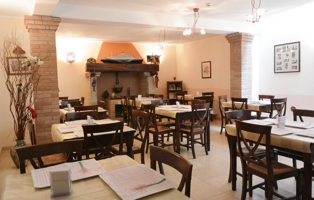 Hotel Ristorante Italia Certosa di Pavia Luaran gambar